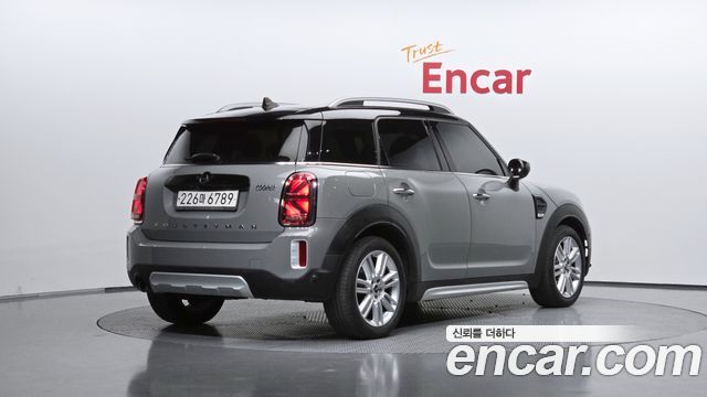 Mini Countryman 2021 — photo 2