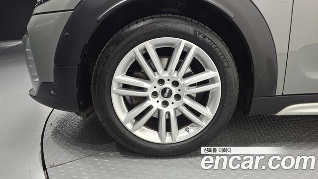 Mini Countryman 2021 — photo 5