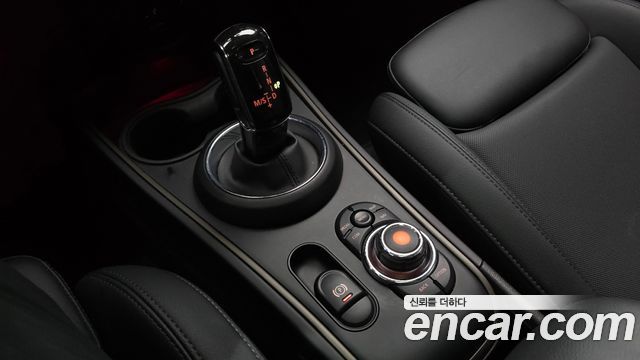 Mini Countryman 2021 — photo 12