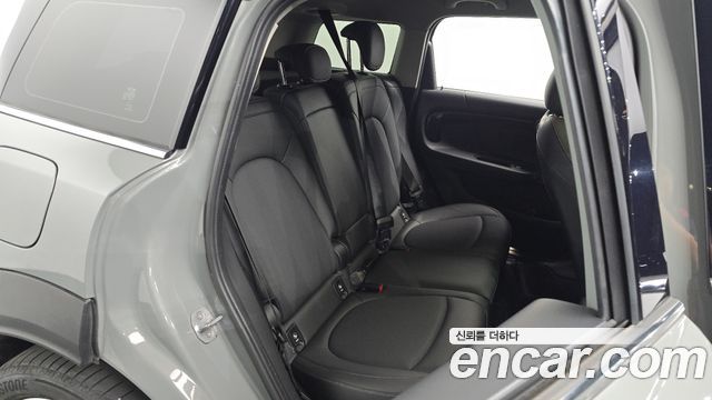 Mini Countryman 2021 — photo 17