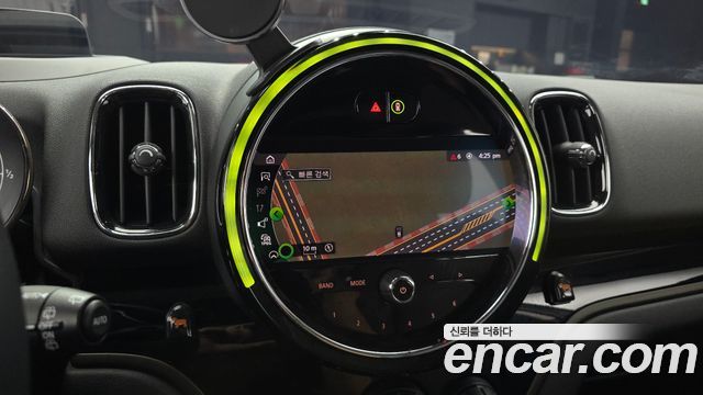Mini Countryman 2021 — photo 22