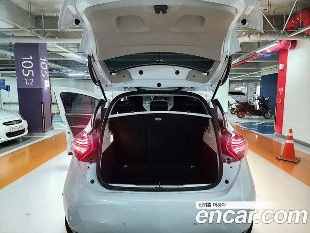 Renault Korea Zoe 2021 — photo 7
