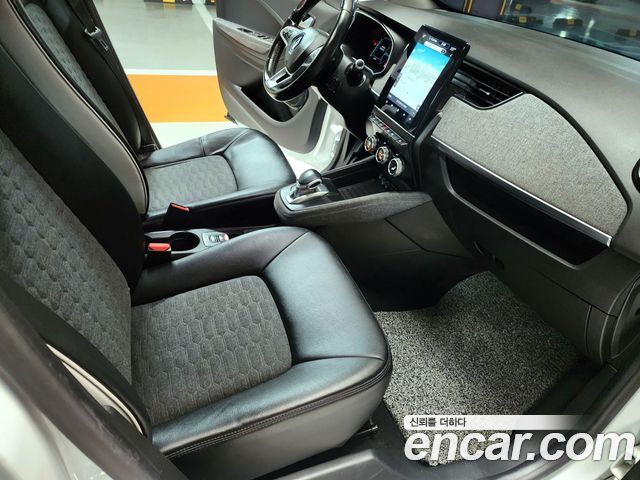 Renault Korea Zoe 2021 — photo 12