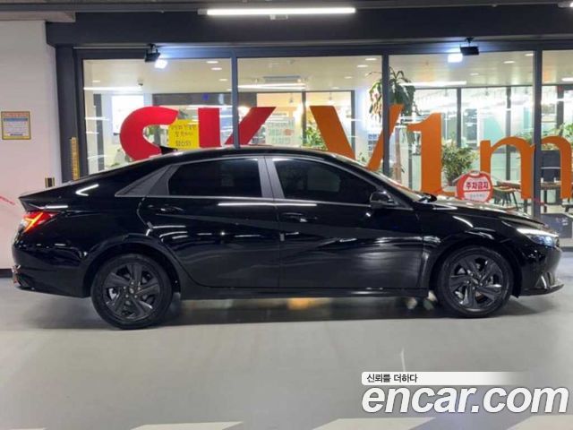 Hyundai AVANTE 2021 — photo 3