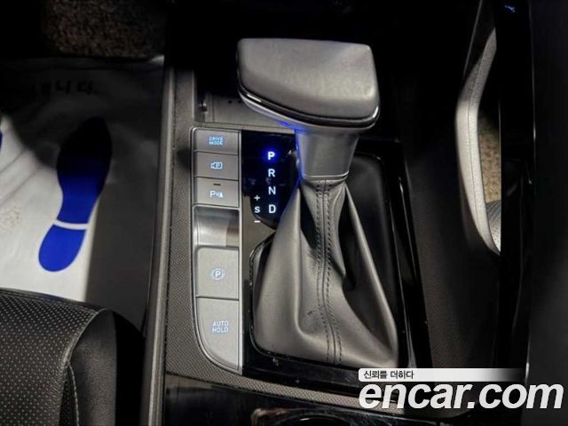 Hyundai AVANTE 2021 — photo 12