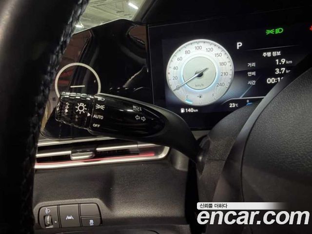 Hyundai AVANTE 2021 — photo 13