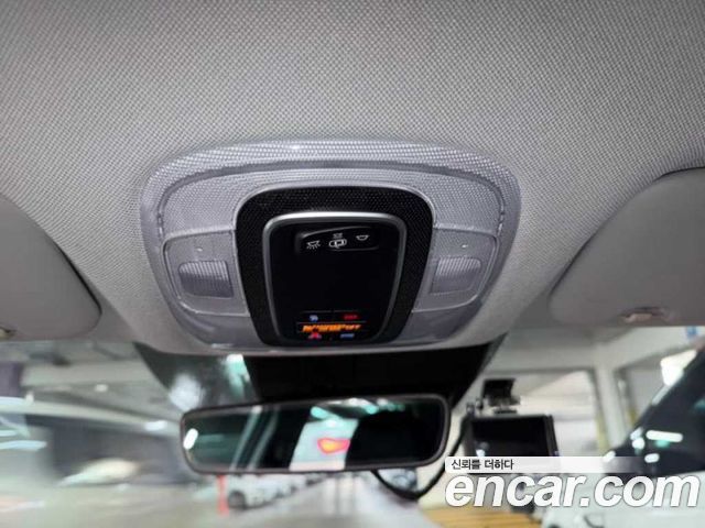 Hyundai AVANTE 2021 — photo 17
