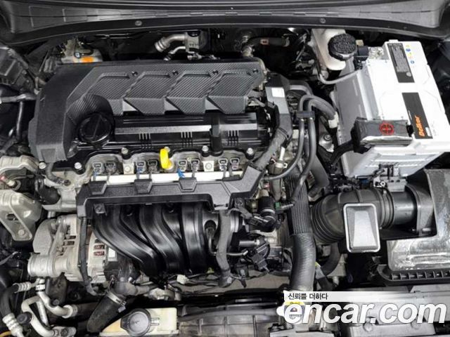 Hyundai AVANTE 2021 — photo 19