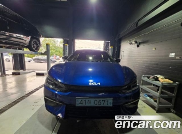 Kia EV6 2022 — photo 1
