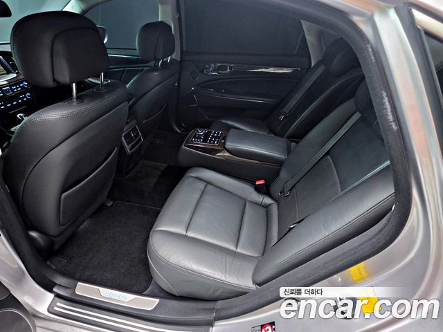 Hyundai Equus 2014 — photo 11