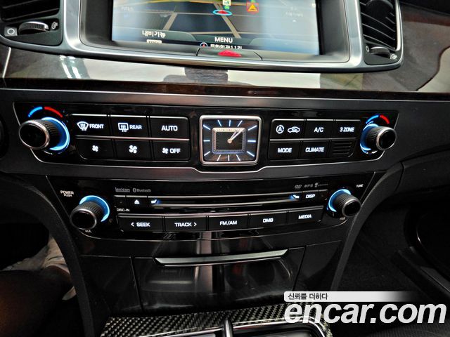 Hyundai Equus 2014 — photo 18
