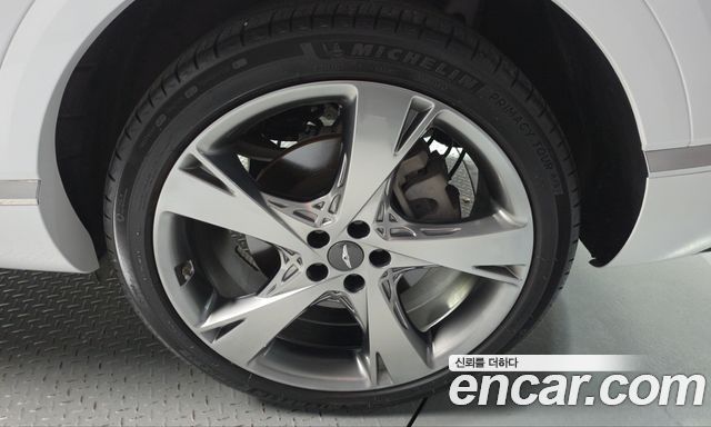 Genesis GV80 2020 — photo 7