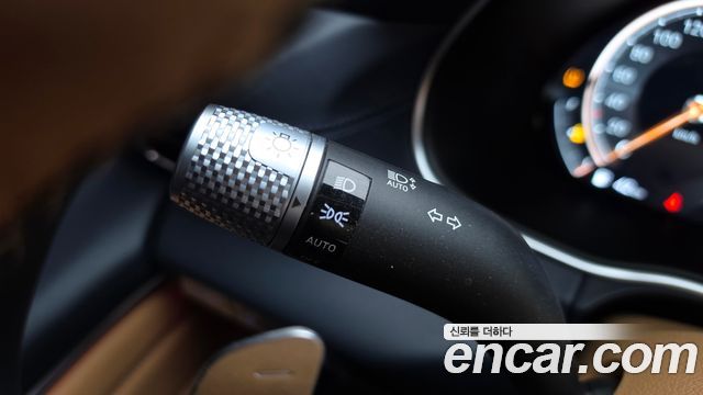 Genesis GV80 2020 — photo 33