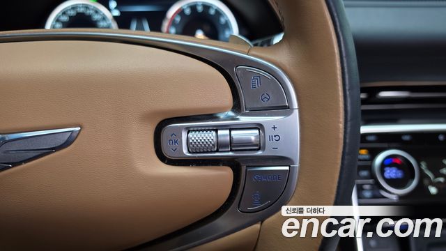 Genesis GV80 2020 — photo 36