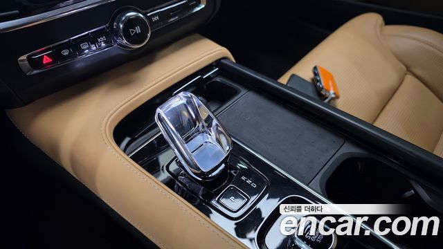 Volvo S90 2023 — photo 12