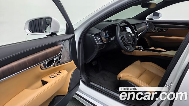Volvo S90 2023 — photo 19