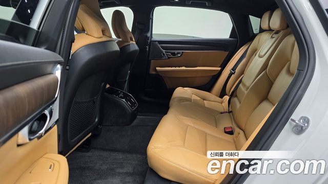 Volvo S90 2023 — photo 16