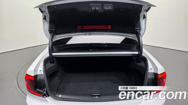 Volvo S90 2023 — photo 32