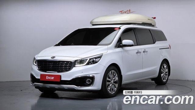 Kia Canival 2018 — photo 1