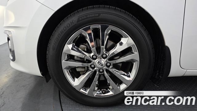 Kia Canival 2018 — photo 5