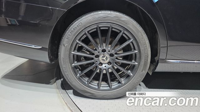 Mercedes-Benz E-Class 2017 — photo 5