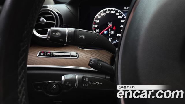 Mercedes-Benz E-Class 2017 — photo 17