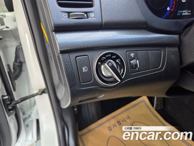 Hyundai i40 2015 — photo 12