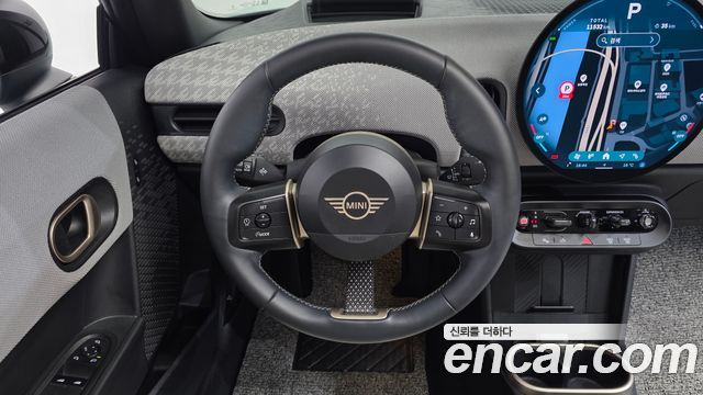 Mini Cooper 2025 — photo 19