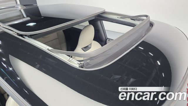 Mini Cooper 2025 — photo 25