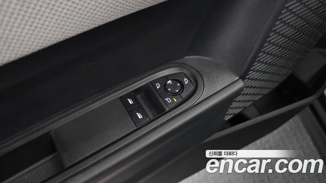 Mini Cooper 2025 — photo 27