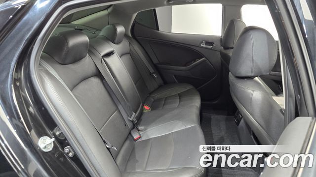 Kia K5 2014 — photo 17