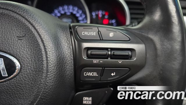 Kia K5 2014 — photo 23