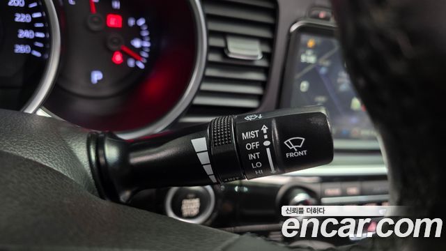 Kia K5 2014 — photo 27