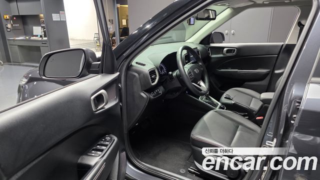 Hyundai Venue 2021 — photo 10