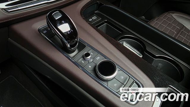 Cadillac Escalade 2024 — photo 9
