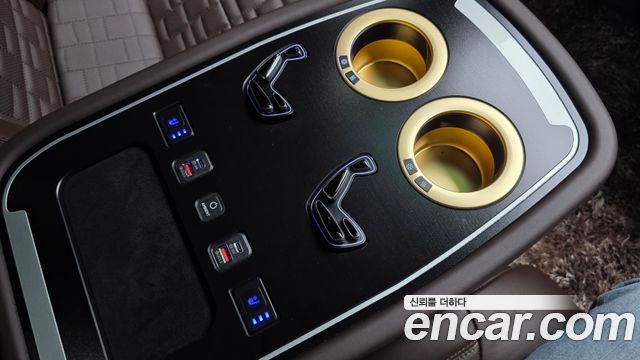 Cadillac Escalade 2024 — photo 18