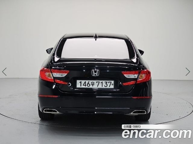 Honda Accord 2019 — photo 3