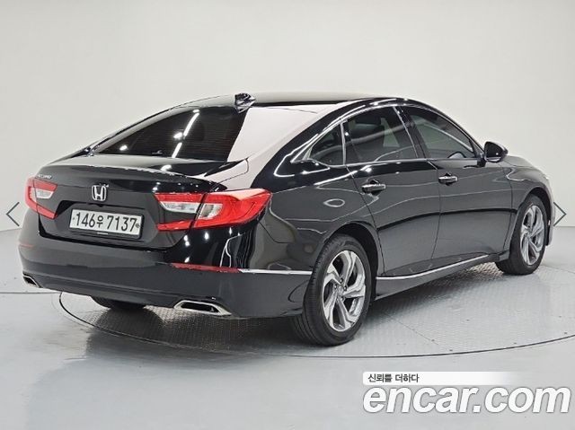 Honda Accord 2019 — photo 4