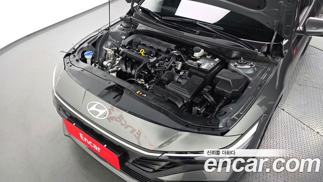 Hyundai AVANTE 2025 — photo 6