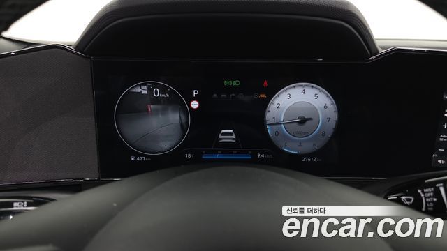 Hyundai AVANTE 2025 — photo 8