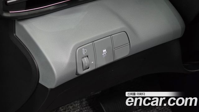 Hyundai AVANTE 2025 — photo 15