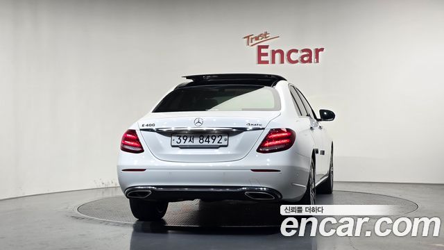 Mercedes-Benz E-Class 2018 — photo 4