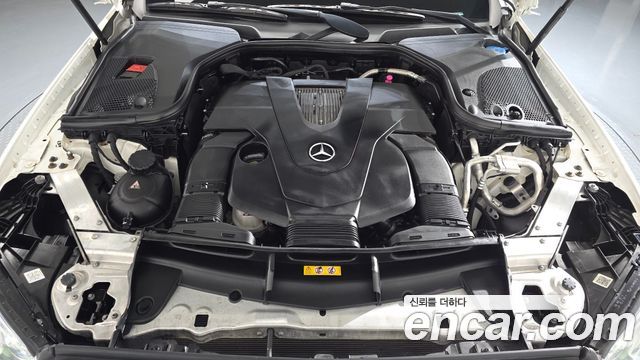 Mercedes-Benz E-Class 2018 — photo 6