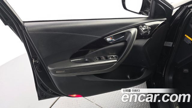 Hyundai Grandeur 2014 — photo 14