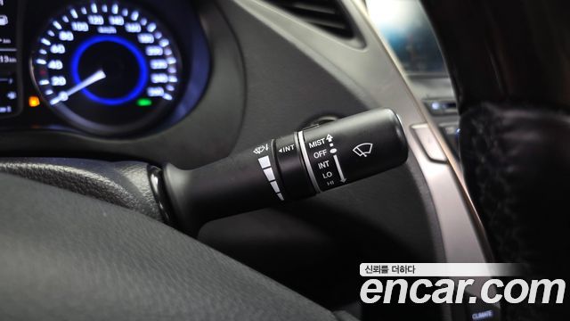 Hyundai Grandeur 2014 — photo 32