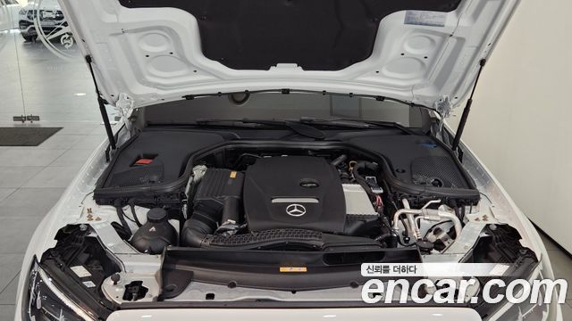 Mercedes-Benz E-Class 2022 — photo 6