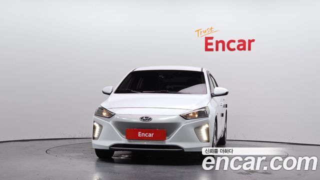 Hyundai Ioniq 2017 — photo 3