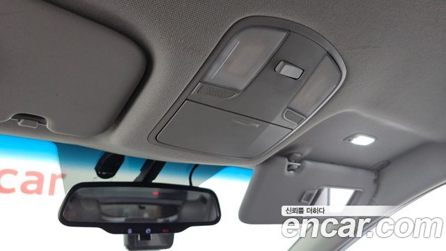 Hyundai Ioniq 2017 — photo 19