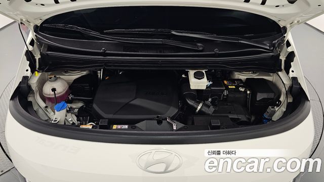 Hyundai Staria 2025 — photo 6