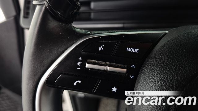 Hyundai Staria 2025 — photo 29